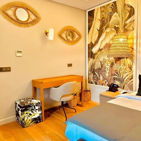 ホテル The Highlight Bodrum